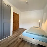 Fuer Monteure Und Geschaeftsreisende - Jakobervorstadt *