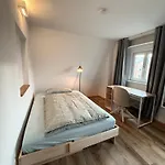 Fuer Monteure Und Geschaeftsreisende - Jakobervorstadt *