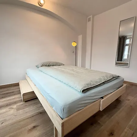 Δωμάτια σε οικογενειακή κατοικία Fuer Monteure Und Geschaeftsreisende - Jakobervorstadt Aψβούργη