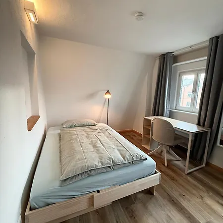 Fuer Monteure Und Geschaeftsreisende - Jakobervorstadt *