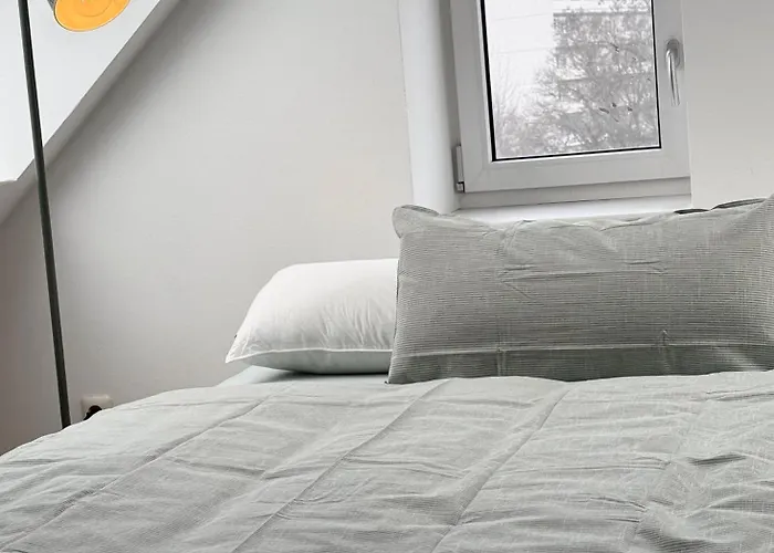 Fuer Monteure Und Geschaeftsreisende - Jakobervorstadt *