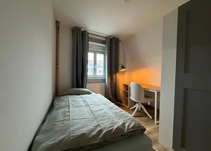 Fuer Monteure Und Geschaeftsreisende - Jakobervorstadt *