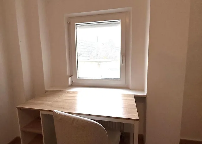 Fuer Monteure Und Geschaeftsreisende - Jakobervorstadt